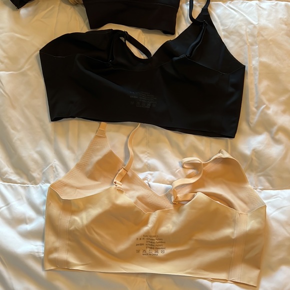 Sleep/Bralettes total of 4 - Picture 7 of 7